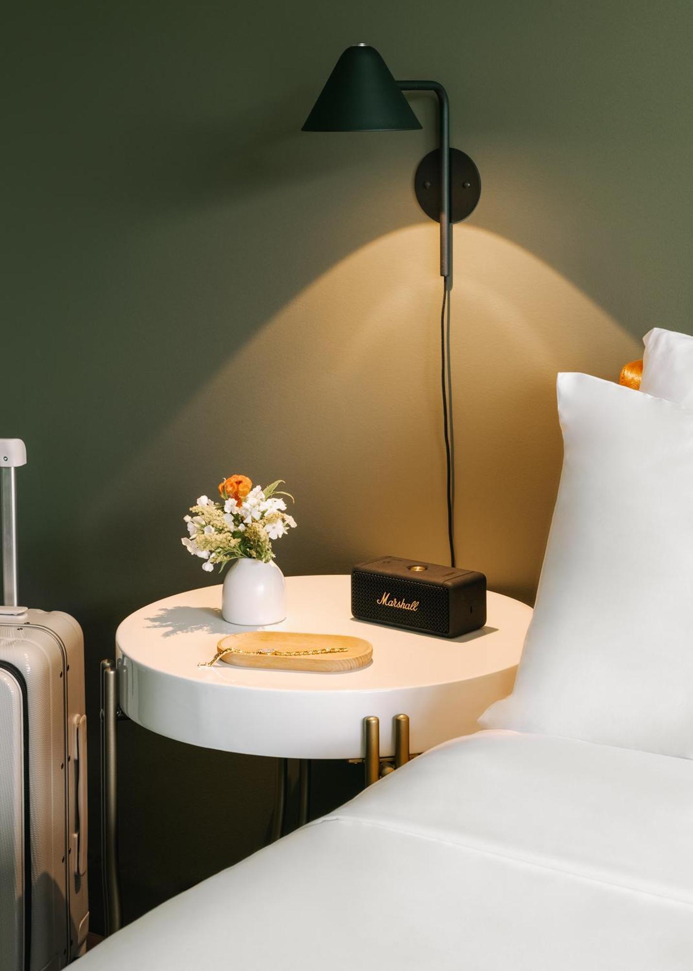 Sonder At Revival Aparthotel Vancouver Phòng bức ảnh